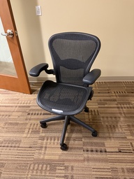 [#B13-10] Aeron Task Chair