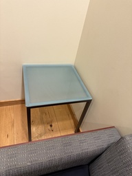 [#C3-23] Square Glass Table