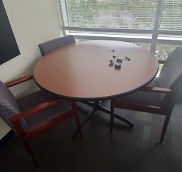 [#C9-27] Round Table (23 x 23)