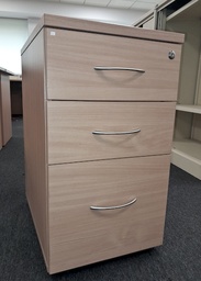 [#D17-14] Wood Pedestal 3