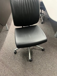 [#B12-60] PRESENTATION ROOM CHAIRS