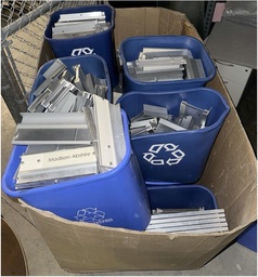 [#I2-4] Speed Pack W/ Plastic Sign Holders