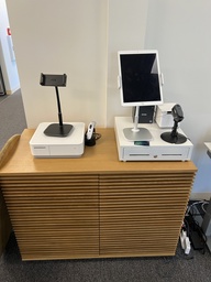 [#D19-21] Oak wood cabinet