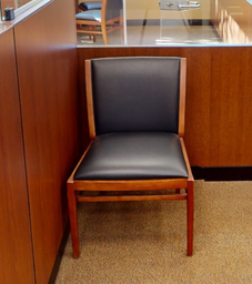 [#B9-5] Leather Guest Chair No Arms