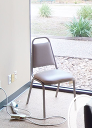 [#B8-5] White no arms side chair