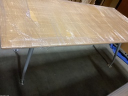 [#C4-106] EXECUTIVE CONFERENCE TABLE