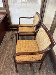 [#B9-1] Wood Guest Chair