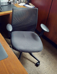 [#B13-2] Task chair