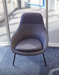 [#B12-5] Blue lounge chair
