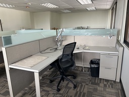 [#A1-1] AllSteel Cubicle 6'x6'