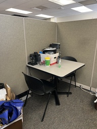 [#B4-32] Breakroom chair