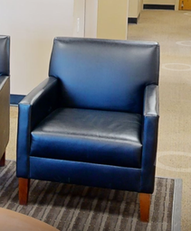 [#B12-7] Black lounge chair