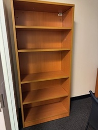 [#D4-17] Bookshelf - maple