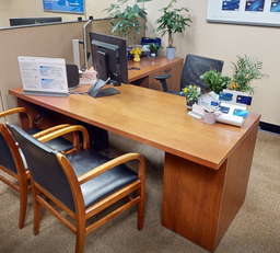 [#E6-2] L-shaped desk