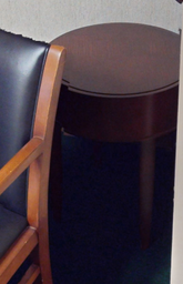 [#C11-24] Small round side table