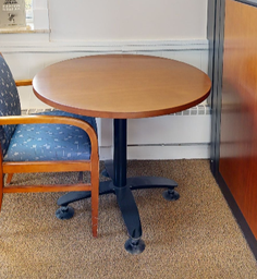 [#C4-13] Round table