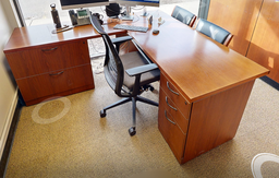 [#E6-2] L-shaped desks