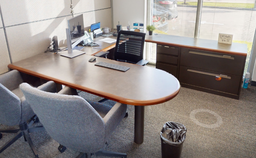 [#E7-1] U shaped desk