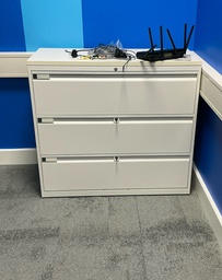 [#D8-24] Metal drawers 3 