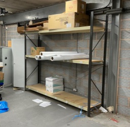 [#D14-195] Metal racking 