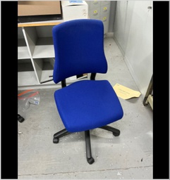 [#B12-200] Blue office chair