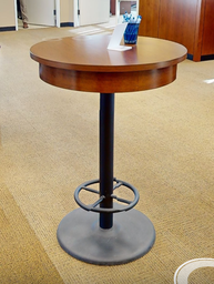 [#C4-9] Standing lab table