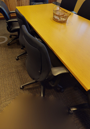 [#B13-4] Black Task Chair