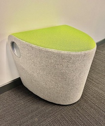 [#B11-29_5] Stool - scooch Green