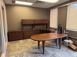 [#E9-1] Various Case Good Office Suites