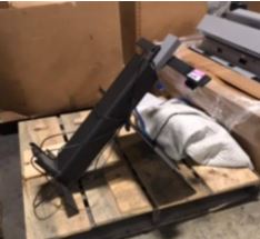 [#C21-22] QuickStand - Black