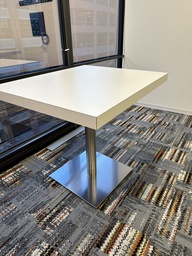 [#C2-102] Square Café Table