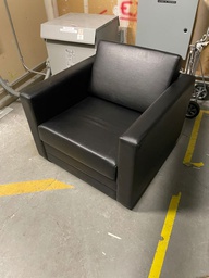 [#B12-11] Club Chair Brayton