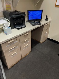 [#C5-9] Printer Table