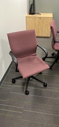 [#B13-28] Desk Chair