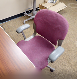 [#B13-6] Maroon task chair with arms
