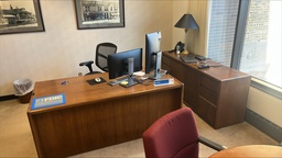 [#E2-27] Desk