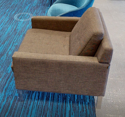 [#B12-7] Brown lounge chair