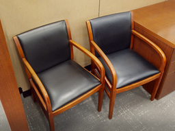 [#B9-7] Black guest chair