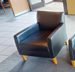 [#B12-4] Black lounge chair