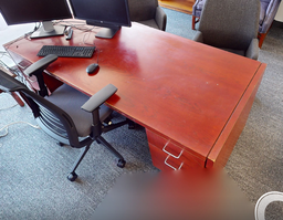 [#E5-6] Desk