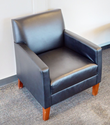 [#B12-9] Black lounge chair