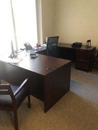 [#E7-8] U-Shaped Desks