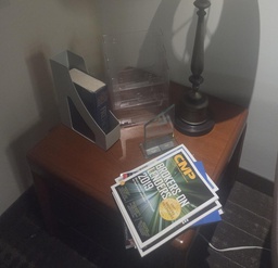 [#C3-249] square table