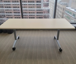 [#C12-34] Akira table