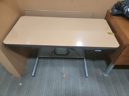 [#E5-79] Reception desk