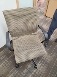 [#B13-151] Office chair w/design
