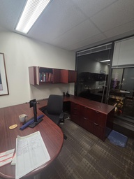 [#E7-281] u shape desk with credenza overhang hutch