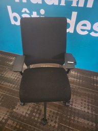 [#B8-453] Office chair/plast-met