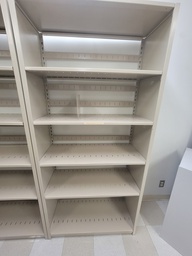 [#D4-462] 5 shelves metal rack