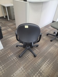 [#B13-508] Black office chair 